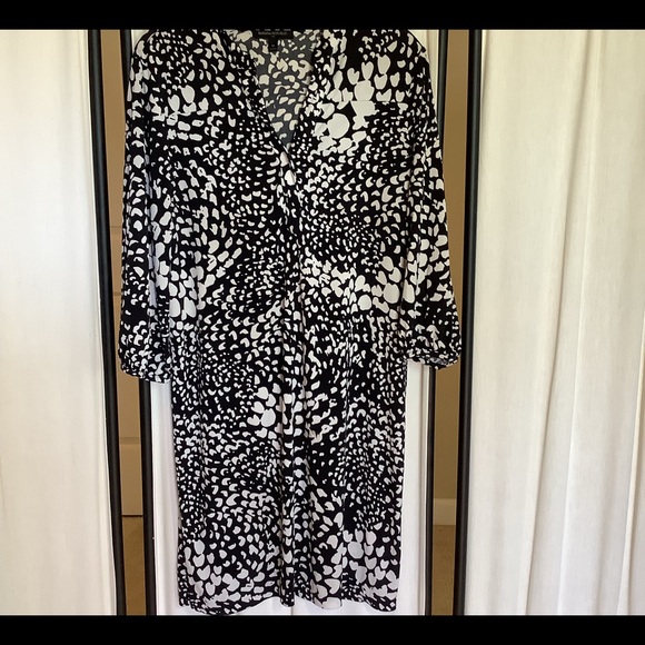 Banana Republic Dress Medium - Picture 6 of 6